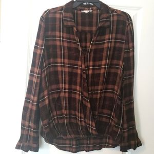 Long sleeve plaid top